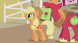 Wir bewundern Apple Jack! 😍 😍 Sie ist so mutig, zuverlässig und stark und arbeitet hart auf der Farm Sweet Apple Acres mit ihrer Familie und findet immer wieder Zeit für ihre Freunde! ❤️❤️❤️ | My Little Pony Deutschland