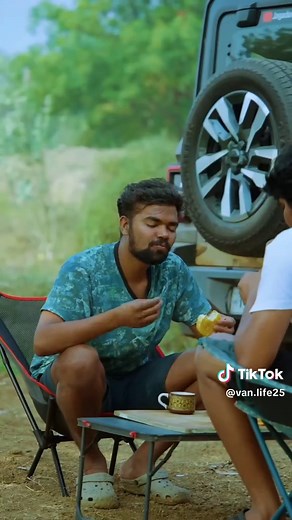 Exploring Van Life: Solo Adventures in the Great Outdoors