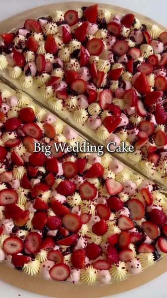 22-Inch Inspired Italian Wedding Cake | Vanilla & Strawberry Mascarpone Cheese