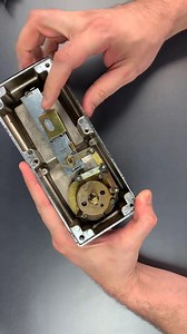 The Worst Lock Design Blunder Ever (Kaba Simplex Series 1000) #lockpickinglawyer #lockpicking #foryouシ | Lock Picking Lawyer