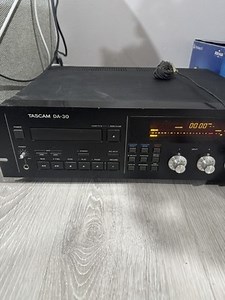 Tascam DA-30 Professional Audio DAT Recorder w Remote | eBay