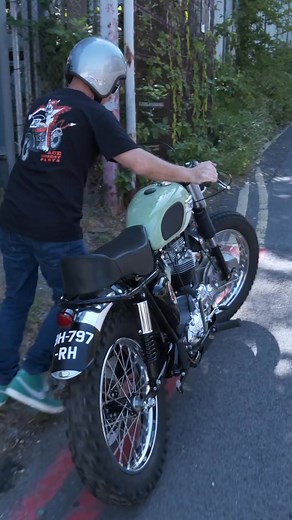 20 reactions | Here we have one of Ace Classics most recent Desert...