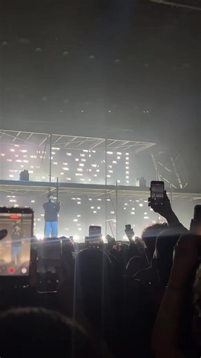 mit dem Song hat alles angefangen… @charlotte.wtt || @Aymen @AMO #live #palladium #köln #aymotour2026 #fyp