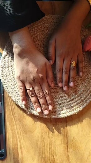 Mehndi Artist transition#mehndi#tutorial#henna#art#shorts#ytshorts#trending#hennabymunazza#viral#fyp