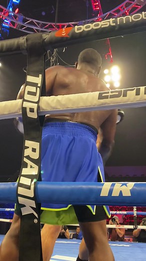 Go ringside with a 6'9" Heavyweight 😳 | Top Rank Boxing