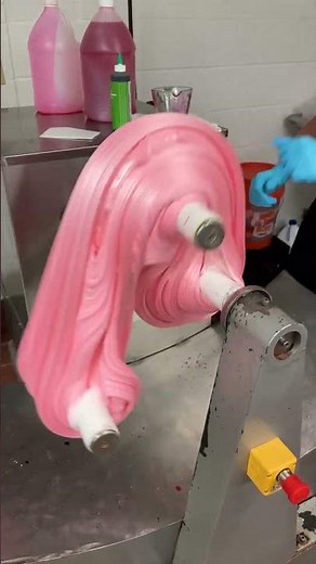Salt Water Taffy Pulling Machine! #taffy #taffymaking #candy #candymaking
