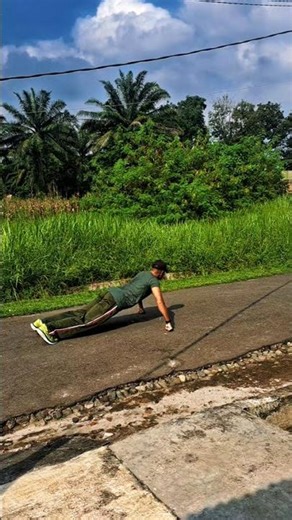 Push up 30x5 minggu 30 november 2025