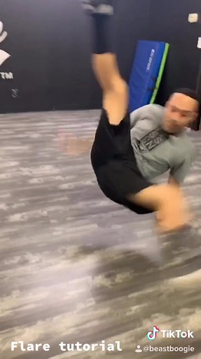 Learn the Flares with this Break Dance Tutorial