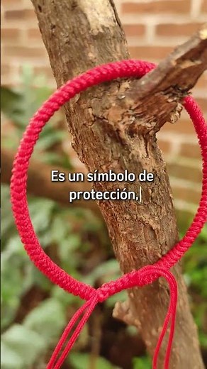 Is it a good idea to give a red bracelet as a gift? 🤔 #spiritualprotection #luck #goodluck #love
