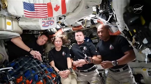 *long pause*ARTEMIS II: "Just get a quick comms check to make sure you guys are still on the line...?"@POTUS: "I am. Yes. I am."😂🤣😂