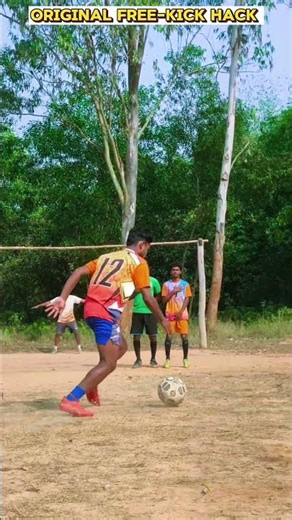 Original Hacker Free kick Tutorial 🥵🥵 #football #soccerskills #soccer #unluckyboy