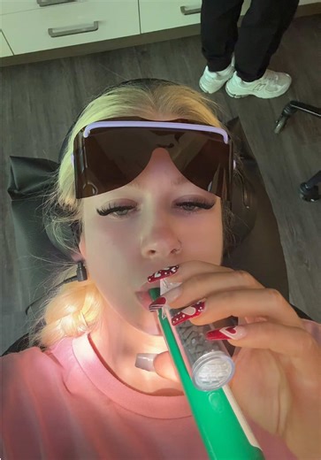 Overcoming Dental Anxiety: My Tooth Removal Experience