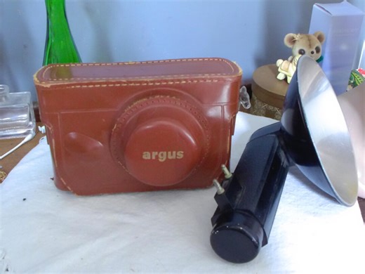 Vintage "the Brick" Argus C3 35mm Rangefinder Camera With Flash - Etsy