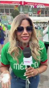 Priscilla arrives at Estadio Ciudad de México! Good vibes before the El Tri match