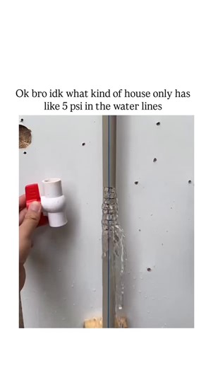Wise Brain Hub on Instagram: "video depicts a DIY plumbing hack installing a ball valve on a live PVC water line using compression fittings and a yellow hose to redirect flow, allowing repairs without shutting off the main supply, which takes about 25 seconds. With 5.8 million views and 9,000 likes, the post went viral among casual audiences, but 128 replies largely mock it as inefficient or dangerous, emphasizing simpler safety steps like isolating the water source first. Such hacks highlight t