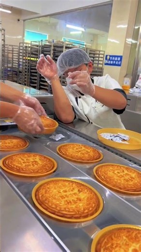 Who wouldn't want this amazing job?!#India