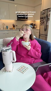 Caroline Elise on Instagram: "LET’S EAT!!🍽️⭐️🙆‍♀️ my fav yogurt bowl, hamburger bowl, tacos & dessert🎀 the hamburger bowl has potential but I burned the onions…I need to find a recipe!!! @traderjoes @kodiakcakes @stanley_brand @amazonfashion @gap @skinnydipped #whatieatinaday #whatiatetoday #wieiad #eatwithme #eatingshow #cookwithme #intuitiveeating #nodiet #easyrecipe #easyrecipes #girlytok #confidence #easymeal #easymeals #wfhlife"