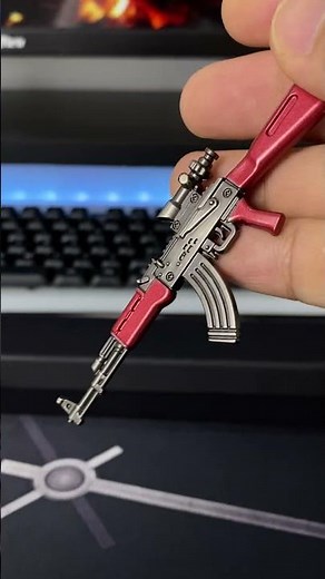 Gun Keychain #keychain #pubg #valorant #gift #pubgmobile #gaming #pubgmontage #guntoys #toys