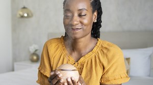 Product Of The Week: Vitruvi Oil Diffuser | Essence