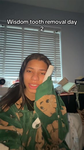 Wisdom Tooth Removal: Day 2 Recovery Tips