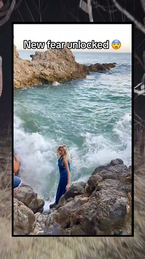 🎥 RusianKateee on twitter 👈 I would never jump in this water 😭 #realhorrortok #waves #tidalzone #scary #fypシ #xyzabc
