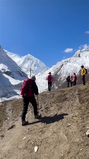 442K views · 10K reactions | Heading towards Dharmasla (4400m) from Samdo (3800m) during manaslu circuit trekking #manaslu #manaslutrek #larkepass #manaslucircuittrek | Himalayan Gateway Trek | Facebook