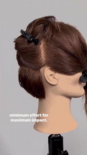 Pivot Point International on Instagram: "#TutorialTuesday brought to you by @samvillahair 💇🏻‍♀️💇🏻‍♀️💇🏻‍♀️ #SamVilla #PivotPoint #LearnForward"