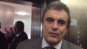 Ministro nega tentativa de interferir no Legislativo