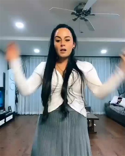 Rose fox (@rose.fox18)’s videos with original sound - Rose fox