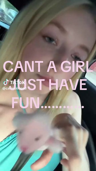 Divertido Finger Puppet en el Gay Bar