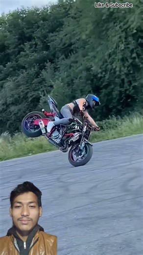 Lady bikers bike stunt 😱🔥 #bikelife #bikers #motorcycle to#bikestunt