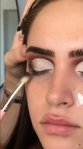 Perfect Cut Crease Eye Makeup Tutorial | Step-by-Step Glam Look#shortsviral #eyemakeup