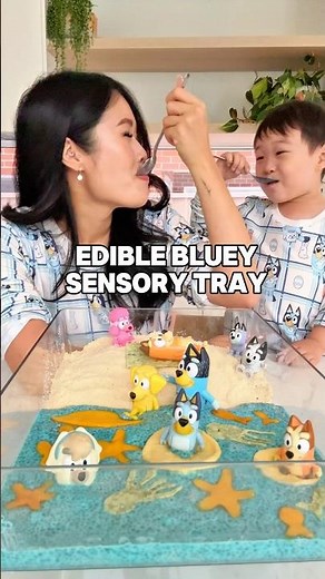 This beach themed Bluey sensory tray is edible and only uses 6 ingredients! Let’s Play Chef!