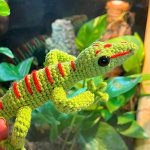 Madagascar Giant Day Gecko Crochet Pattern - PDF Download Crochet Pattern - Amigurumi Gecko Crochet Project - Lizard Plush Reptile Pattern - Etsy