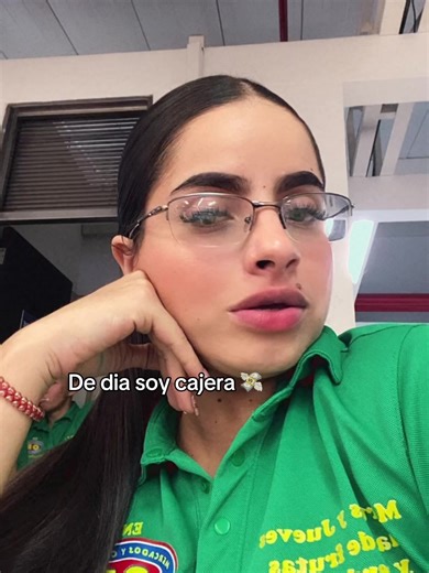 Vida de Cajera y Ladrón de Gallinas