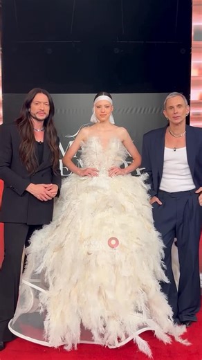 🇮 🇲 🇦 🇬 🇪 🇳 🇩 🇪 🇲 🇴 🇩 🇦 on Instagram: "EL SECRETO DE UN LOOK INOLVIDABLE BY PUCHETA PAZ ◼️ ¿Querés saber cómo lograr el estilismo perfecto para estas fiestas? La dupla favorita de IDM, @atelierpuchetapaz nos revela los secretos de su nueva colección y cómo adaptarlos a tu propio estilo. ◼️ No es solo qué ponerte, es cómo llevarlo. ¡Preparate para recibir el año con los tips de los que más saben! ◼️ Disfrutá de su instalación completa bajo la conducción de @andygarmendiaok No busques