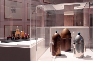 DESGIN GALLERY - La selezione della settimana è un bagliore di rivoluzione dalla scintilla floreale