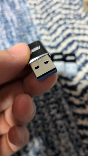 お疲れ様です☺️Type-C USB変換アダプタです。アマゾンで4個599円、運よく全部正常でした⛩️✨️