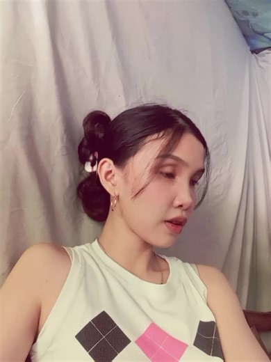 Soapdish (@soapdissh)’s videos with som original - 𝕸𝖆𝖗𝖙𝖎𝖓𝖘𝖃 💭