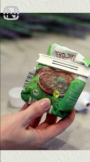 The PLASTIC CLIP HACK: Squeeze Every Last Bit of your toothpaste #homehacks