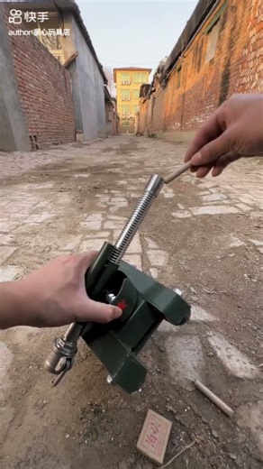 Eexplocive MiniCanon Fire #fireworks #firecracker #artillery #canon #fire