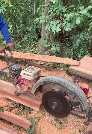 2.4M views · 10K reactions | Amazing machine cutting wood | Making Video | Facebook