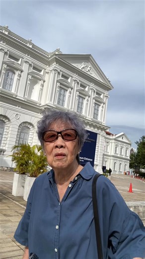 Ready for a trip down memory lane? This isn't just a pop-up museum, but a box of treasures that belong to all of us. The Museum of U & Me brings together everyday objects from Singapore's shared heritage across the themes of work, food, leisure and home. Come touch, explore, and uncover the stories that connect us all. Visit the Museum of U & Me: 📍 National Museum of Singapore Lawn, L1 📅 Open daily till 14 Dec 2025 ⏱️ 10am – 7pm 💵 Free admission | National Heritage Board