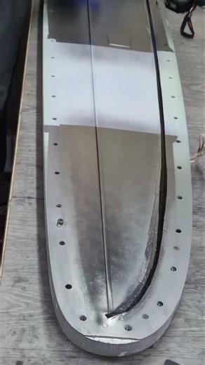 Molding. Lightweight wings Carboweave®️ CW20 was used.