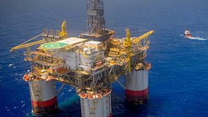 Chevron, Exxon Report Earnings; Rival Supermajors Are Now Allies With Project Cooperation