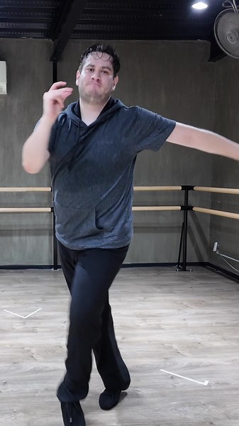 Jive Blinding Lights Kevin = 🤯🕺🏻 #dancestudio #lamejoracademiademéxico #flow #mexico #dance #danceclass #jive #ballroomdance