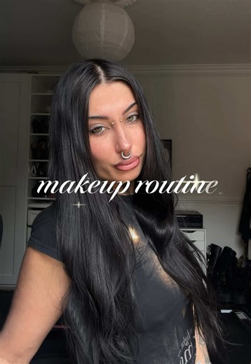 Alt Girl Makeup Routine & Chaotic Chit Chat