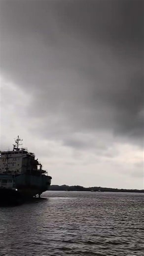 signs of a coming storm