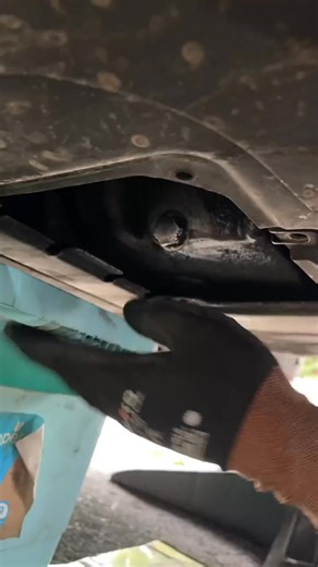 1.2K views | BMW E46 Maintenance#maintenance Part 01 #automotive #machanical #maxth #engine #car #mechanic #promechanic #auto #tipoftheday | Loc Sapa | Facebook