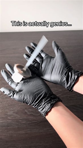 Say goodbye to spills…✌️😂 (link in bio) #tiktokmademebuyit #amazonfinds #coolgadgets #soda #energydrink